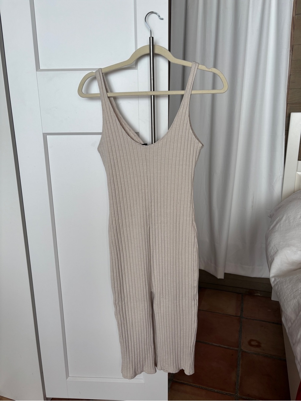 Zara Ribbed V-Neck Midi Dress - Beige - Picture 3 of 3